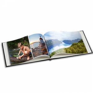 Landscape Medium Photo Book deal by Bonus Print product image